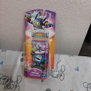 "Skylander Giants", Pop Fizz Character Toy With Collectible Card